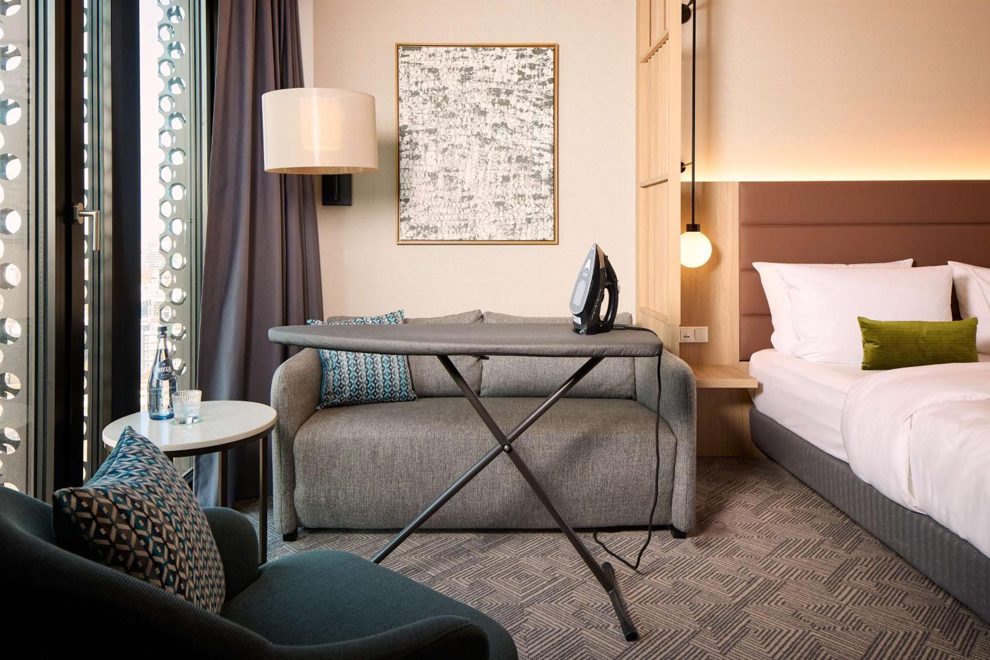 Hotel Adina 4*