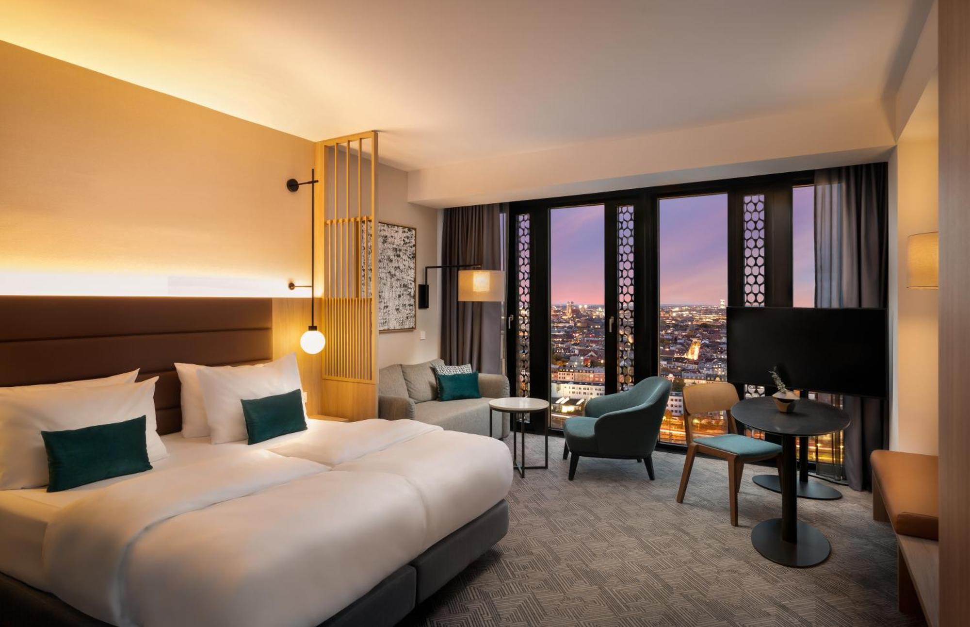 Hotel Adina 4*